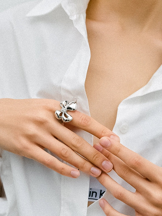 Florence Ring - Silver Bow Adjustable Ring