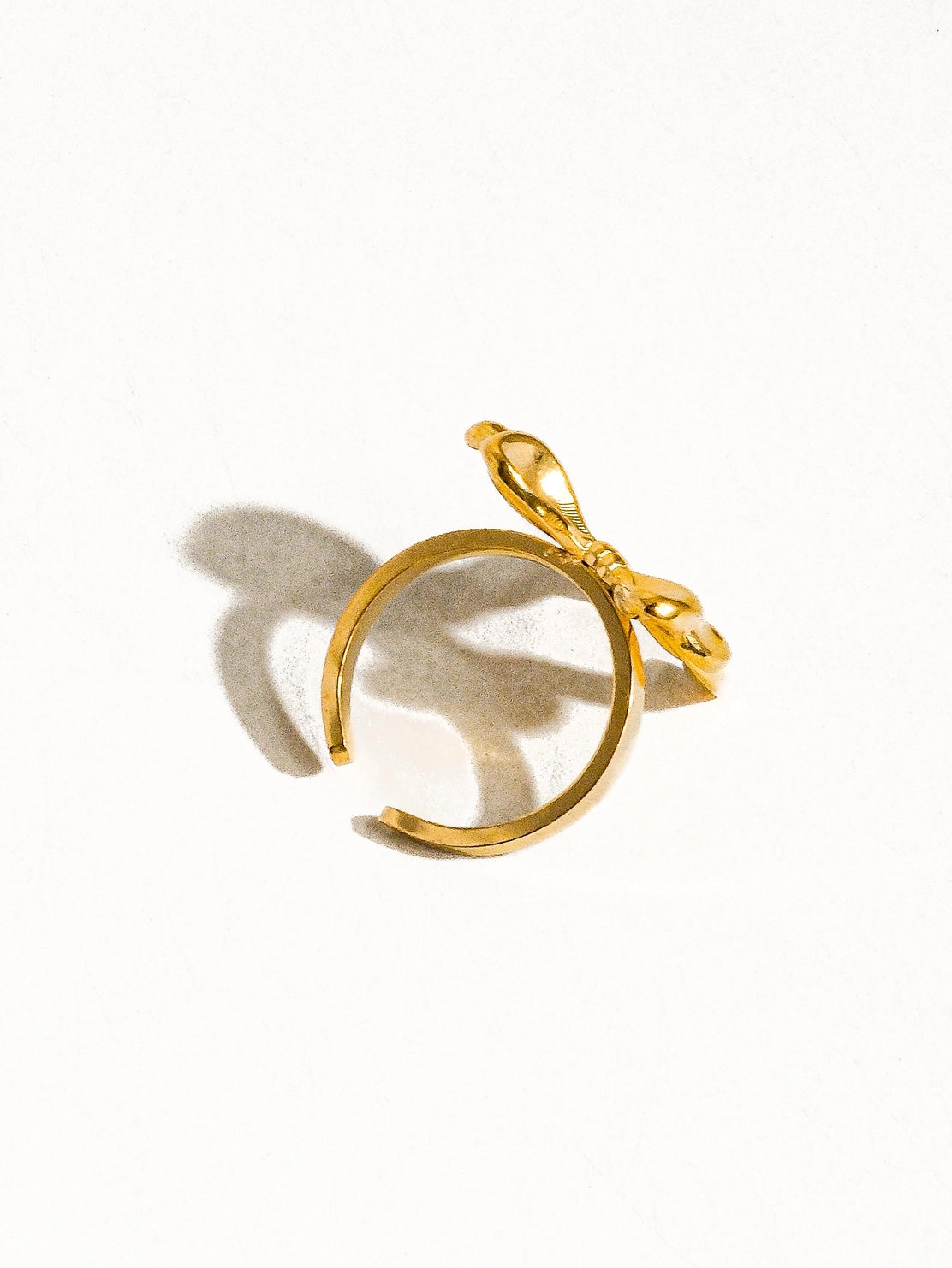 Naomi Ring - 18K Non-Tarnish Bow Adjustable Ring